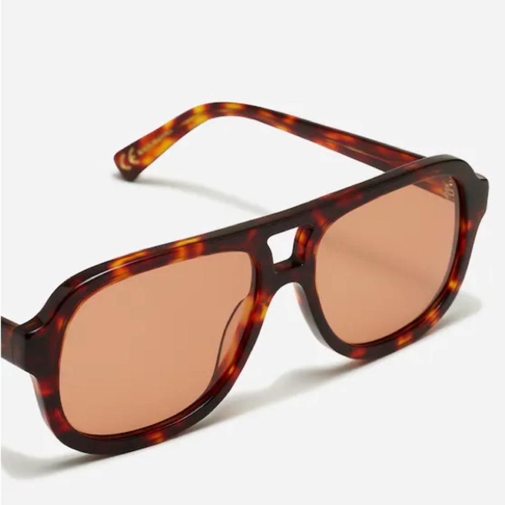 NWT - Madewell Logaan Aviator Sunglasses in Dark Tortoise